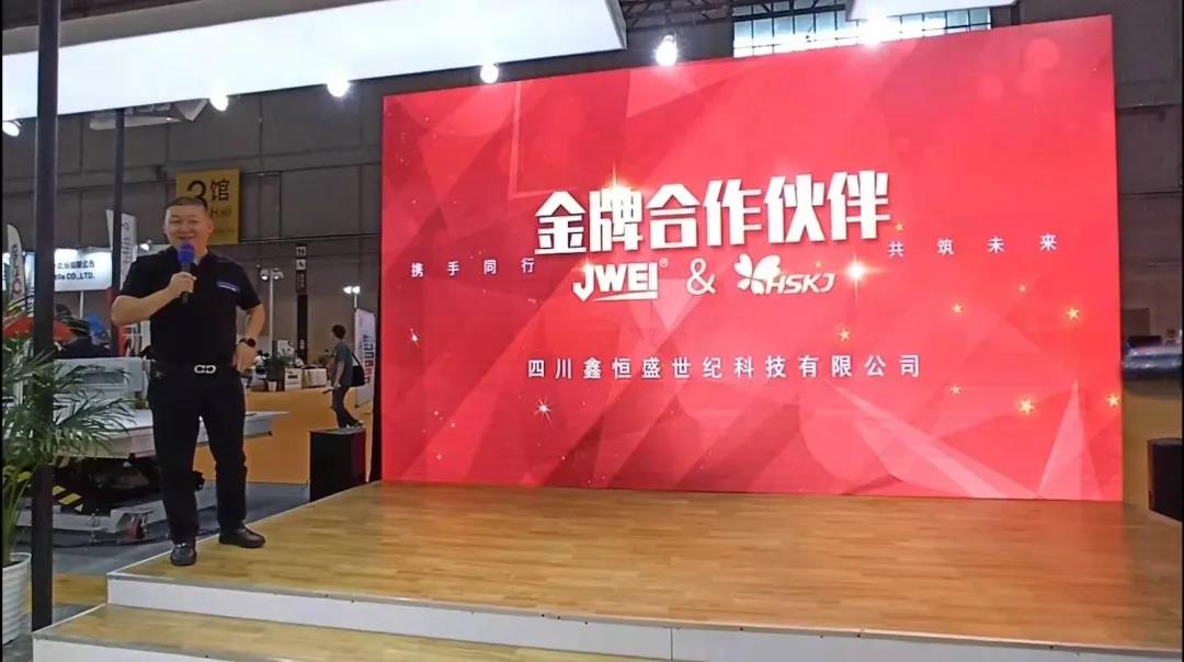 AG真人官方(中国)官方网站IOS/安卓通用版/手机app下载