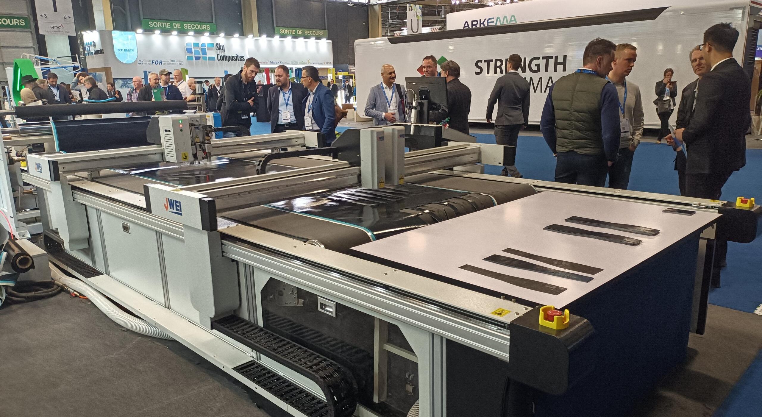 AG真人官方(中国)官方网站IOS/安卓通用版/手机app下载